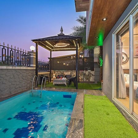 EKOSTAY Gold - Peninsula Villa Lonavala Luaran gambar
