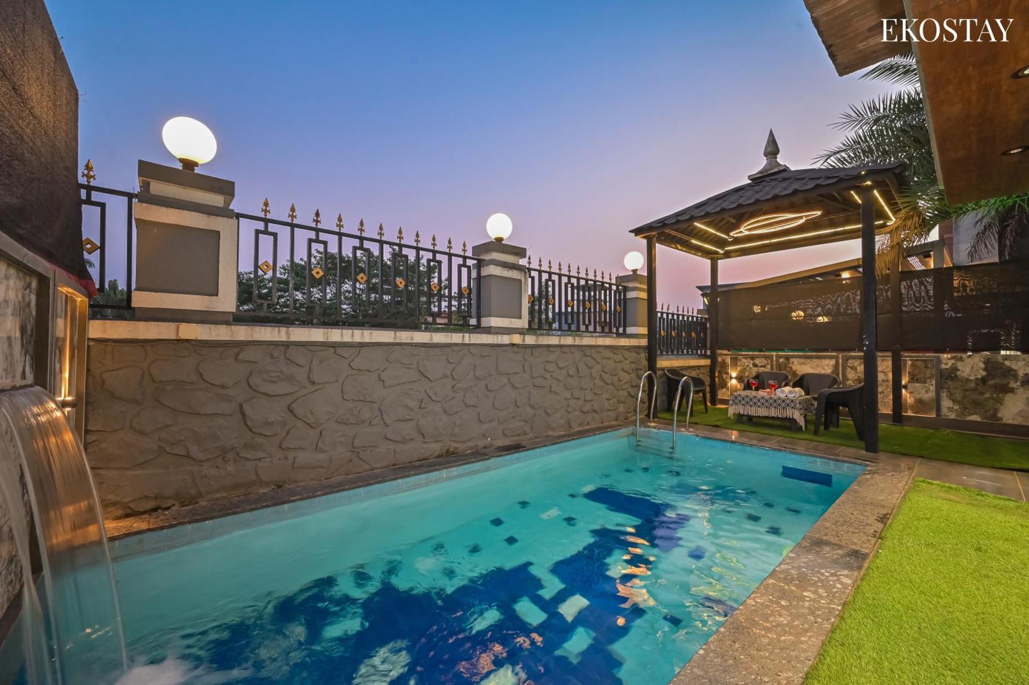 EKOSTAY Gold - Peninsula Villa Lonavala Luaran gambar