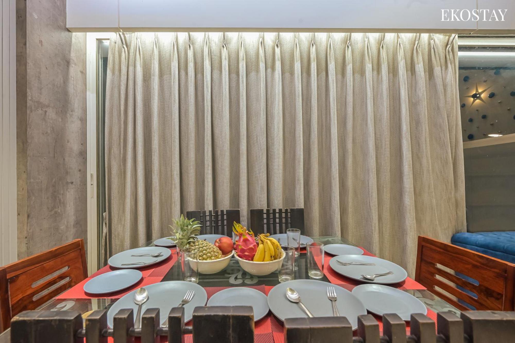 EKOSTAY Gold - Peninsula Villa Lonavala Luaran gambar